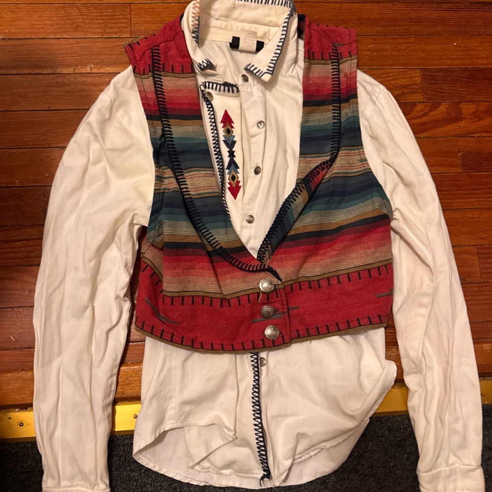 Striped Red Multicolor Western-Inspired Crop Vest - Women
